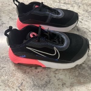 Nike Air Max 2090 for toddlers size 9